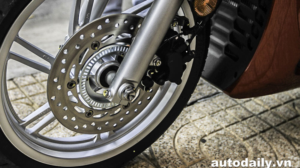Ngắm chi tiết Honda SH300i 2015 đầu tiên tại Việt Nam sh300i-2016-(2).jpg