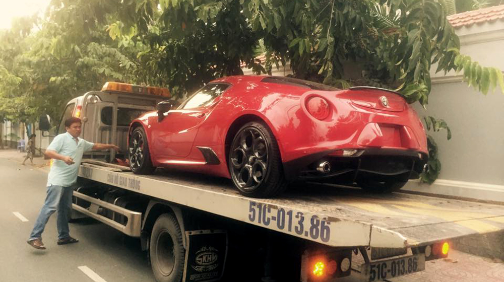 2 ngày, thêm 4 xế khủng đổ bộ về Việt Nam 2 ngày 4 xế khủng (1).jpg