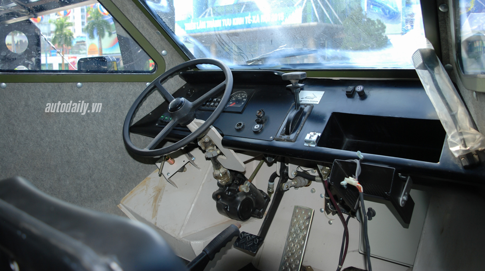 Chiêm ngưỡng dàn xe đặc chủng tại Hà Nội Xe_dac_chung (2).jpg