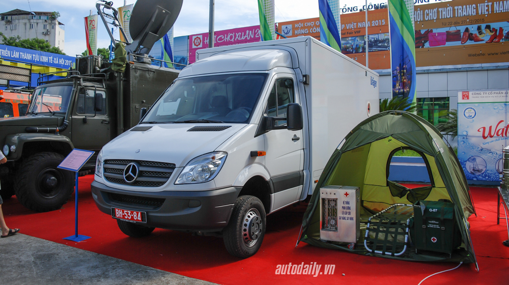 Chiêm ngưỡng dàn xe đặc chủng tại Hà Nội Xe_dac_chung (8).jpg