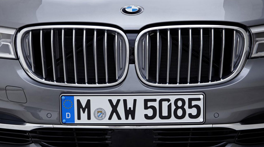 Ảnh chi tiết xế đầu bảng BMW 7-Series 2016 bmw-7-series-2016 (6).jpg