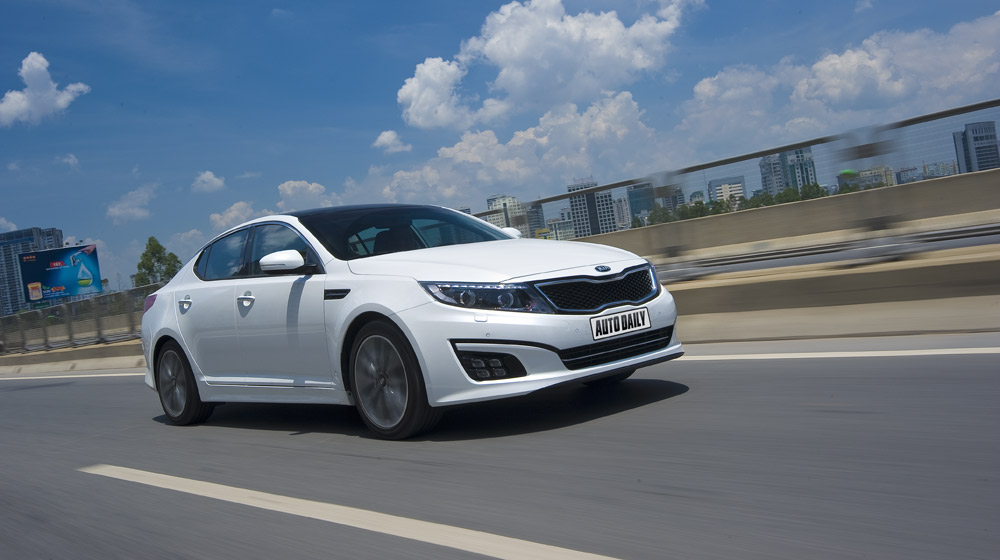Kia Optima 2015 – Cái nhìn mới về xe Hàn Kia Optima 2015 (23).jpg