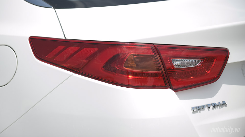 Kia Optima 2015 – Cái nhìn mới về xe Hàn Kia Optima 2015 (26).jpg