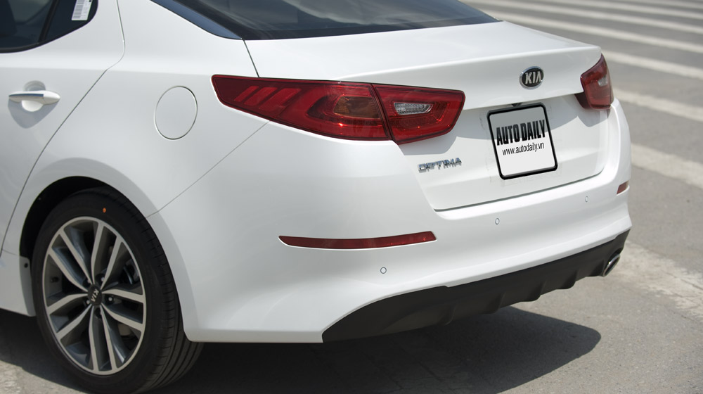Kia Optima 2015 – Cái nhìn mới về xe Hàn Kia Optima 2015 (28).jpg