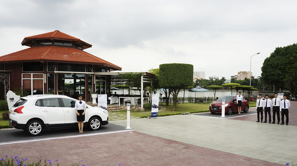 Khách hàng Bắc Bộ thoải mái lái thử xe Peugeot Testdrive-Hai-Duong-2.jpg