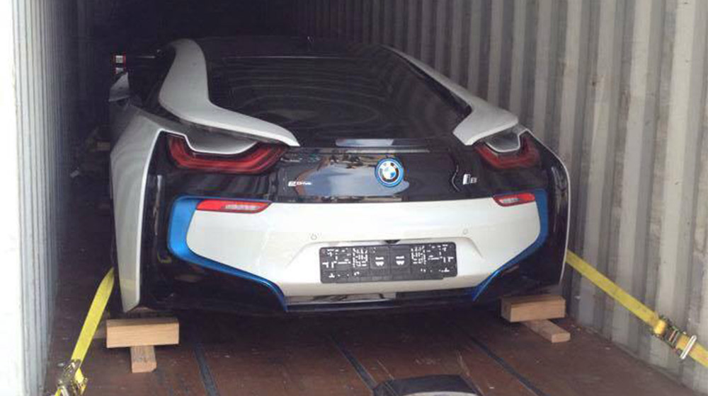 Ảnh chi tiết BMW i8 đầu tiên tại miền Bắc BMW i8  (8).jpg