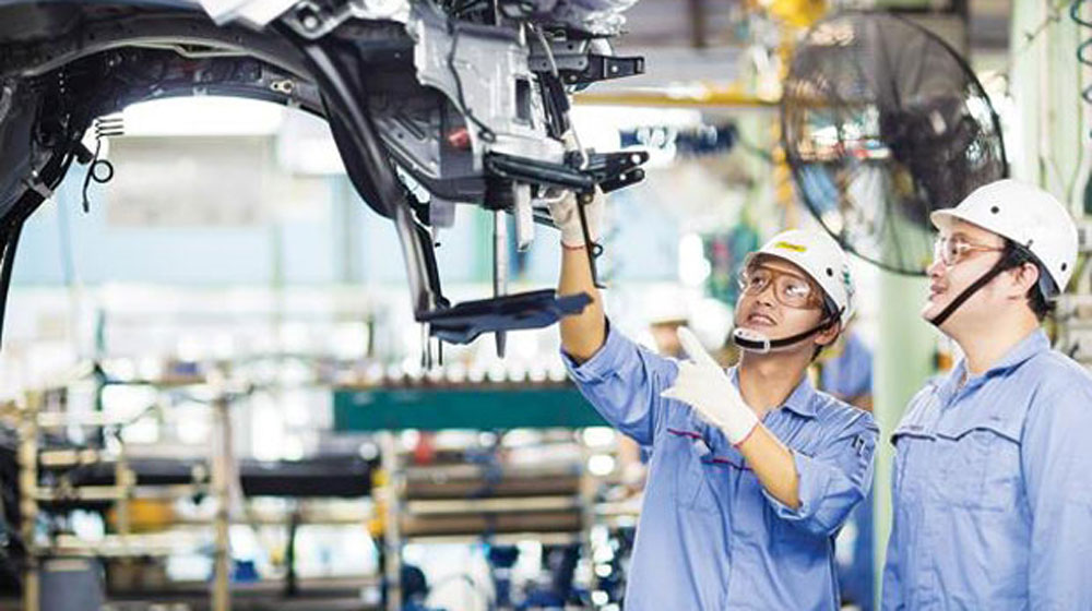 Các hãng ôtô thủ sẵn kế hoạch rời bỏ Việt Nam oto-trong-nuoc-(1).jpg