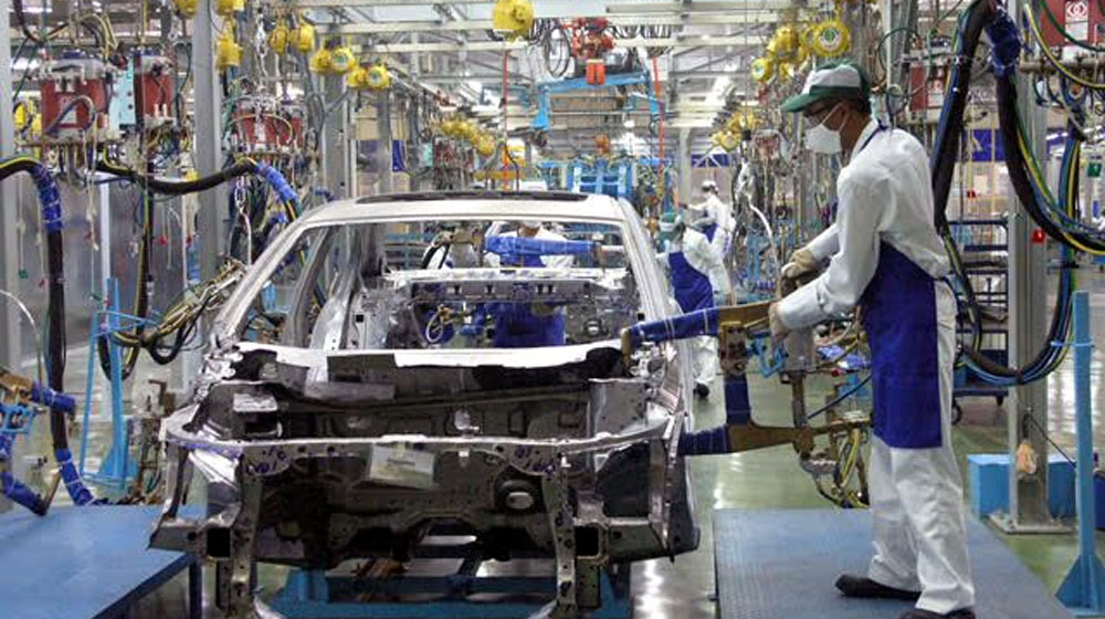 Các hãng ôtô thủ sẵn kế hoạch rời bỏ Việt Nam oto-trong-nuoc-(2).jpg