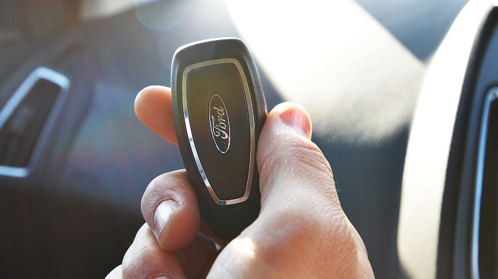 Ford Focus 2015 có gì mới so với phiên bản cũ? Ford_Focus_2015_TCBC (14).jpg