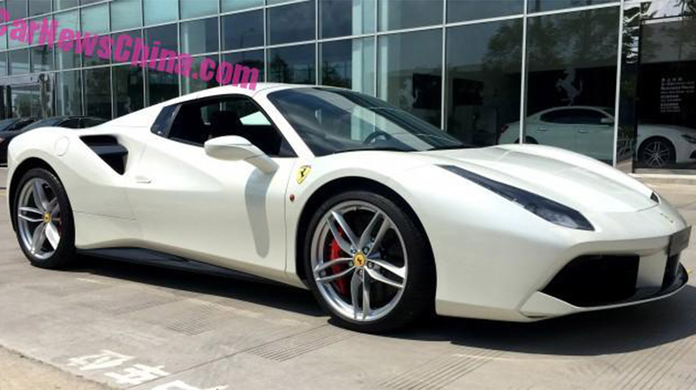 Chưa ra mắt, Ferrari 488 Spider bất ngờ lộ diện tại Trung Quốc Ferrari 488 Spider (6).jpg