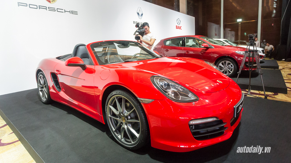 9 thương hiệu ôtô nhập khẩu sắp tổ chức triển lãm tại Hà Nội Porsche_Boxster.jpg