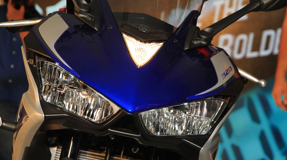 Yamaha đưa môtô 300cc chính hãng về Việt Nam Yamaha_YZF_R3 (6).jpg