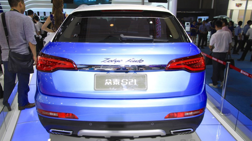 Cận cảnh Audi Q3 phiên bản “nhái” đến từ Trung Quốc Zotye-S21-rear-at-the-2014-Chengdu-Motor-Show-900x600.jpg