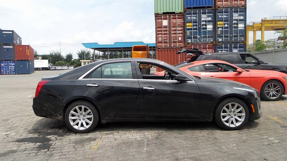 Ảnh chi tiết Cadillac CTS 2015 đầu tiên tại Việt Nam Cadillac CLS 2015 (8).jpg