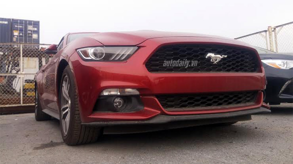 Ford Mustang Convertible 2015 đầu tiên về Việt Nam Ford Mútang (5).jpg