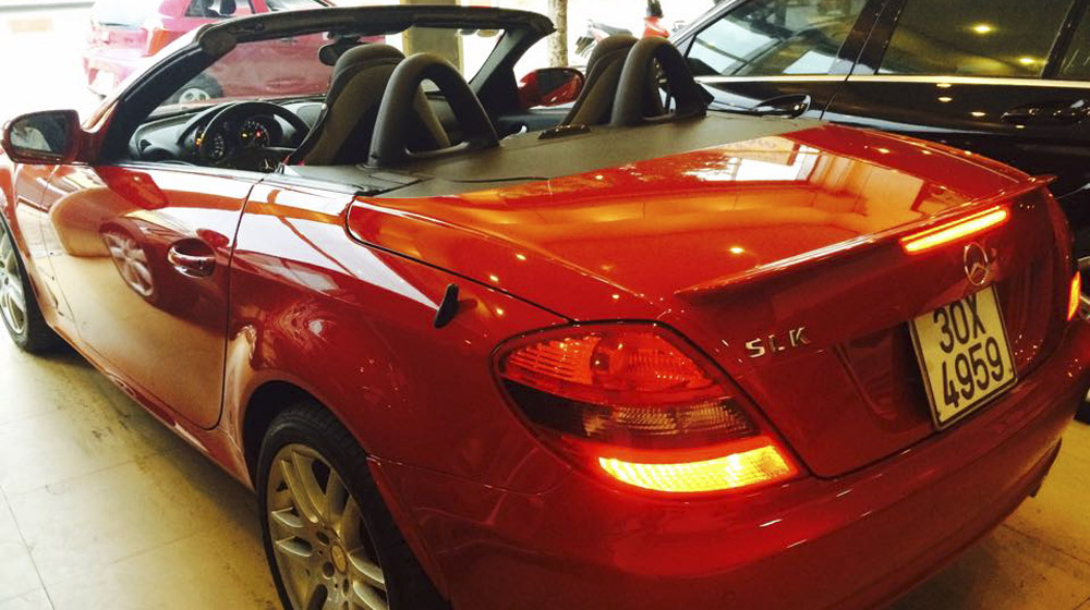 Mercedes SLK 200 của Công Vinh được rao bán với giá “sốc” 12026612_10205114475486333_1192865180_n.jpg
