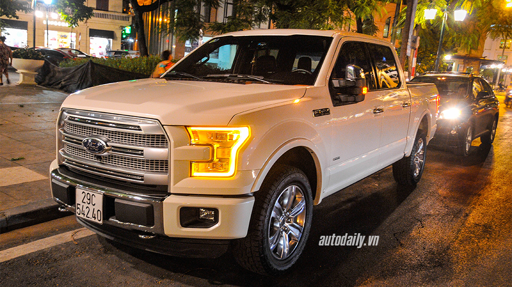 Ảnh chi tiết Ford F-150 2015 trong đêm thu Hà Nội Ford F-150 2015 10 copy.jpg