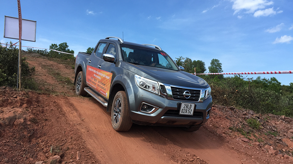 Thấy gì qua chương trình off-road của Nissan tại Bãi Lữ, Nghệ An Nissan_off_road_nghe_an (7).JPG