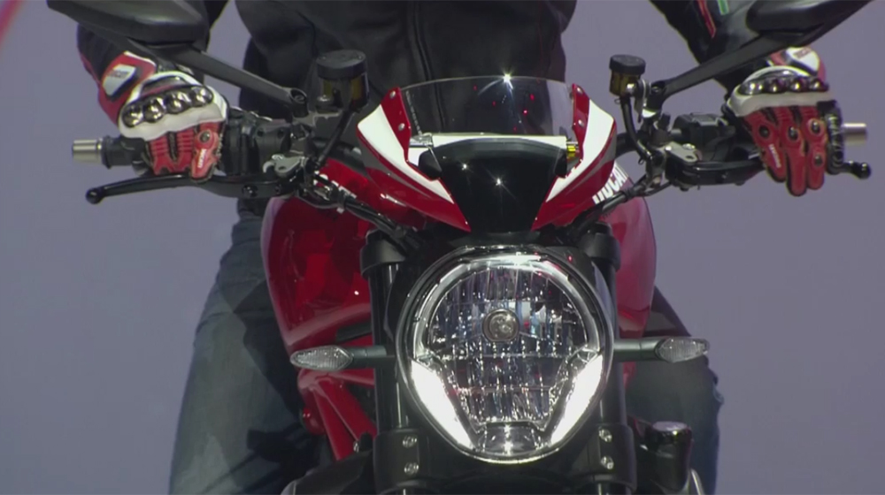 Ducati trình làng siêu naked-bike Monster 1200R ducati monster 1200R (5).jpg