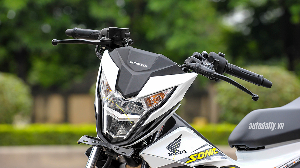 Ảnh chi tiết Honda Sonic 150R tại Hà Nội Honda Honda Sonic (12).jpg