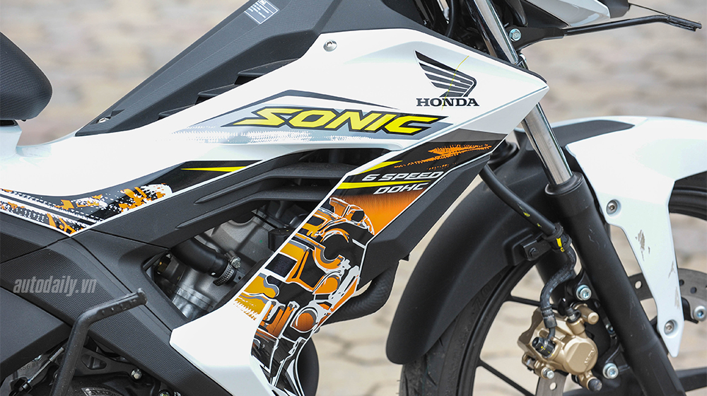 Ảnh chi tiết Honda Sonic 150R tại Hà Nội Honda Honda Sonic (21).jpg