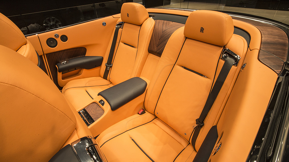 Rolls-Royce mang siêu phẩm Dawn đến Frankfurt, giá gần 400.000 USD RR_Dawn_IAA_2015_010.jpg