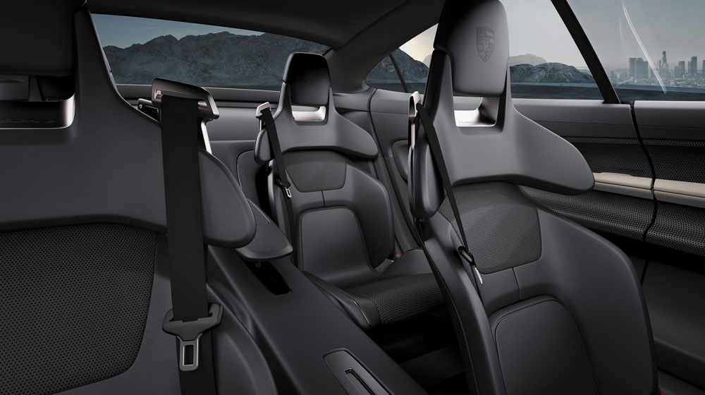 Ảnh chi tiết Porsche Mission E Concept porsche-mission-e (9).jpg