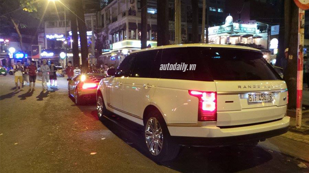 Dàn xe trăm tỷ lung linh dưới ánh đèn đêm Sài Gòn Dàn xe trăm tỷ (21).jpg