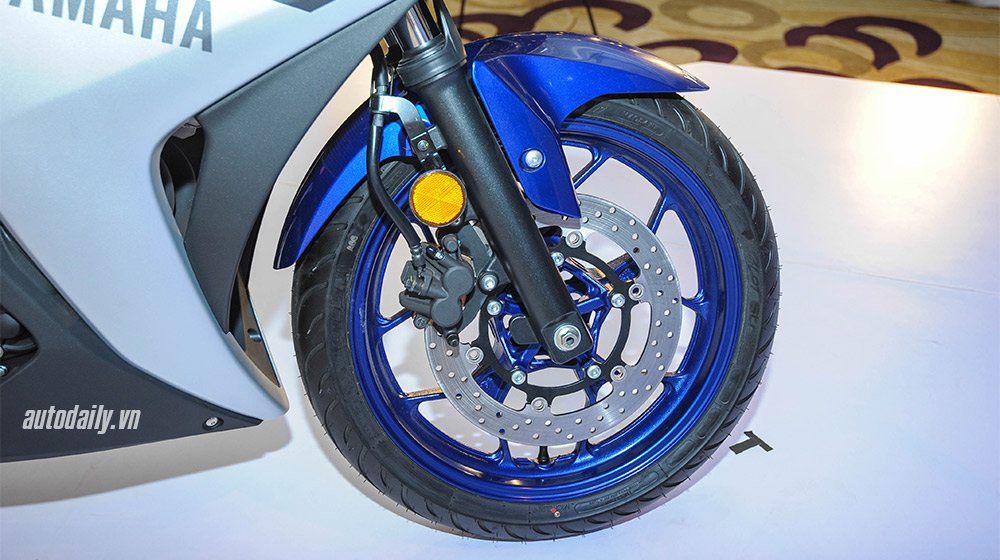 Ảnh chi tiết Yamaha YZF-R3 tại Việt Nam Yamaha R3 (2).jpg