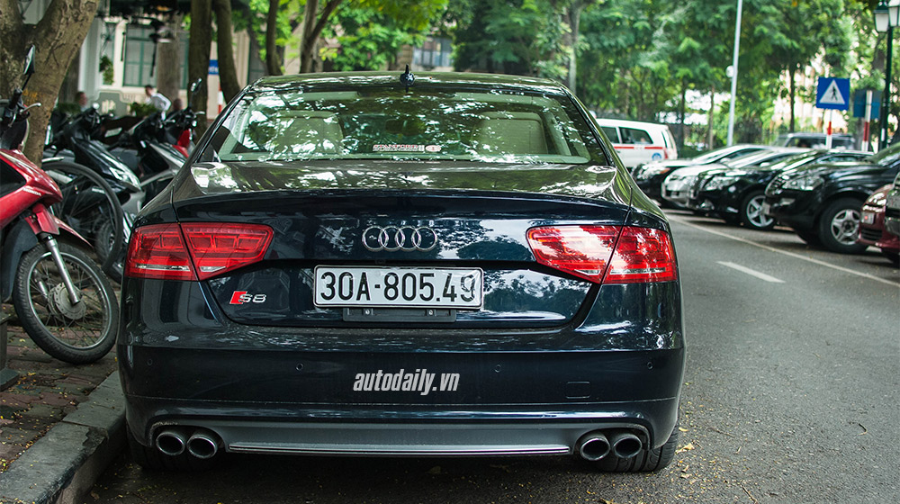 Ảnh chi tiết Audi S8 2013 tại Hà Nội Audi-S8-2013-(11).jpg