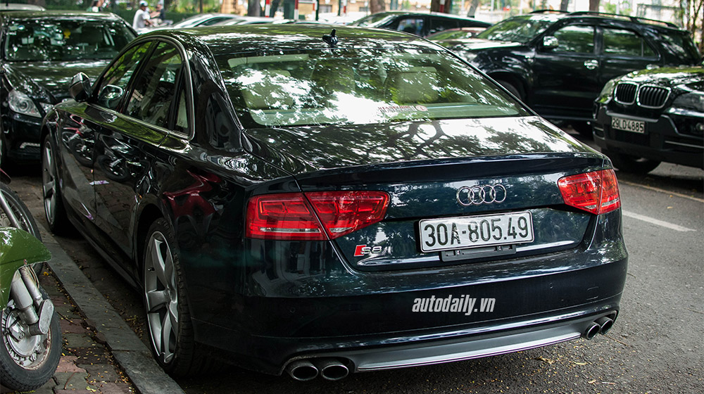 Ảnh chi tiết Audi S8 2013 tại Hà Nội Audi-S8-2013-(5).jpg