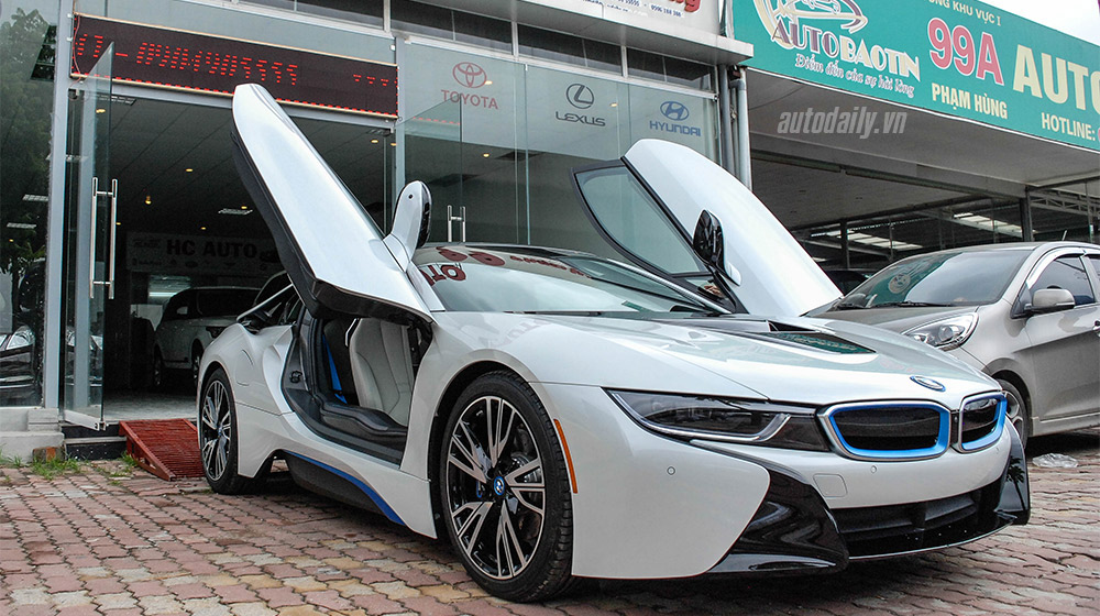 Chi tiết BMW i8 trắng vừa về Hà Nội BMW i8 (6).jpg