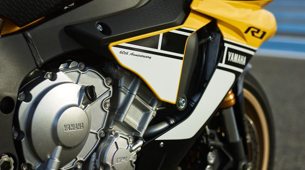 Yamaha trình làng YZF-R1 phiên bản kỷ niệm 60 năm Yamaha_R1_60th (14).jpg