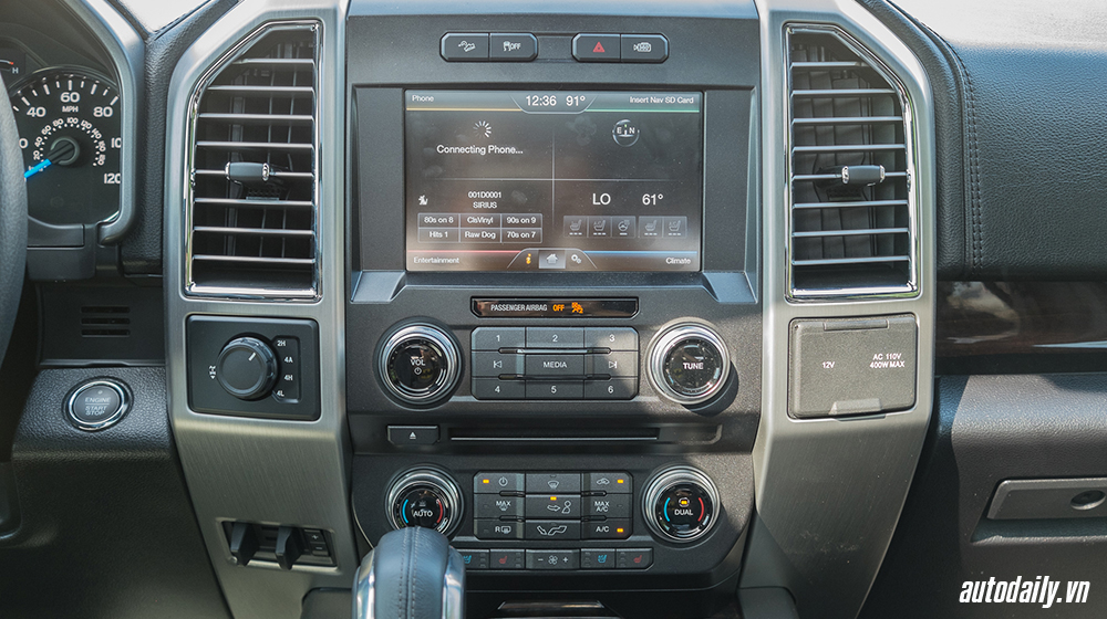 Chiêm ngưỡng Ford F-150 Platinum thứ 2 về Việt Nam Ford_F-150_autodaily (11).jpg