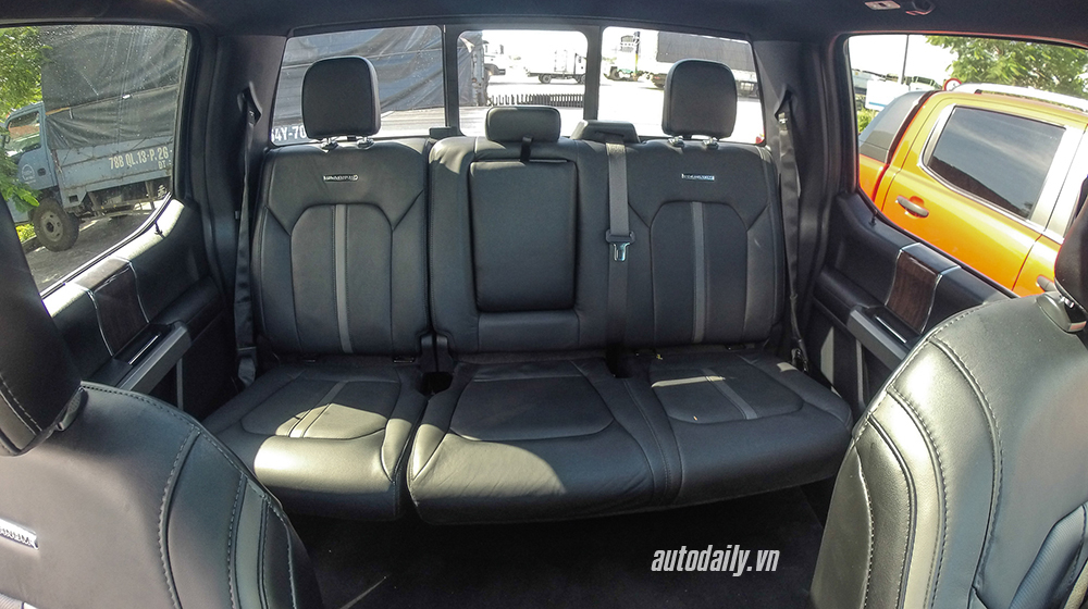 Chiêm ngưỡng Ford F-150 Platinum thứ 2 về Việt Nam Ford_F-150_autodaily (16).jpg