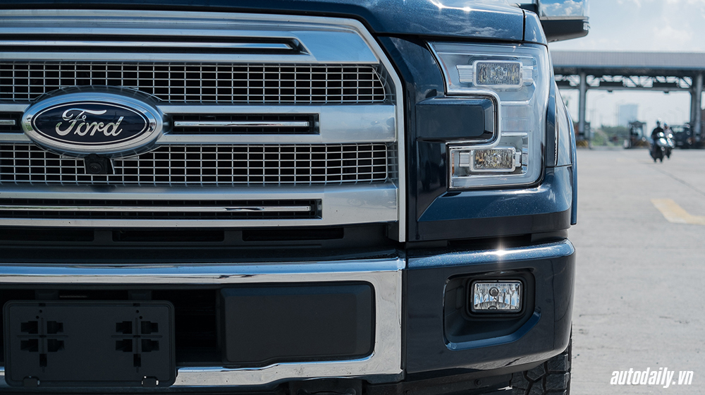 Chiêm ngưỡng Ford F-150 Platinum thứ 2 về Việt Nam Ford_F-150_autodaily (2).jpg