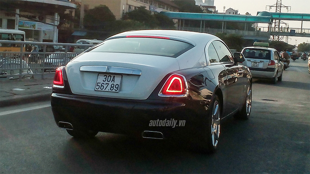Chạm mặt Rolls-Royce Wraith biển 56789 tại Hà Nội Rolls-Royce Wraith (5).jpg