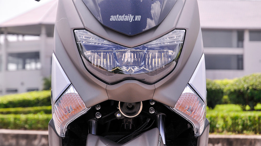 Đánh giá Yamaha NM-X: Scooter cho đàn ông đích thực Yamaha NM-X (26).jpg