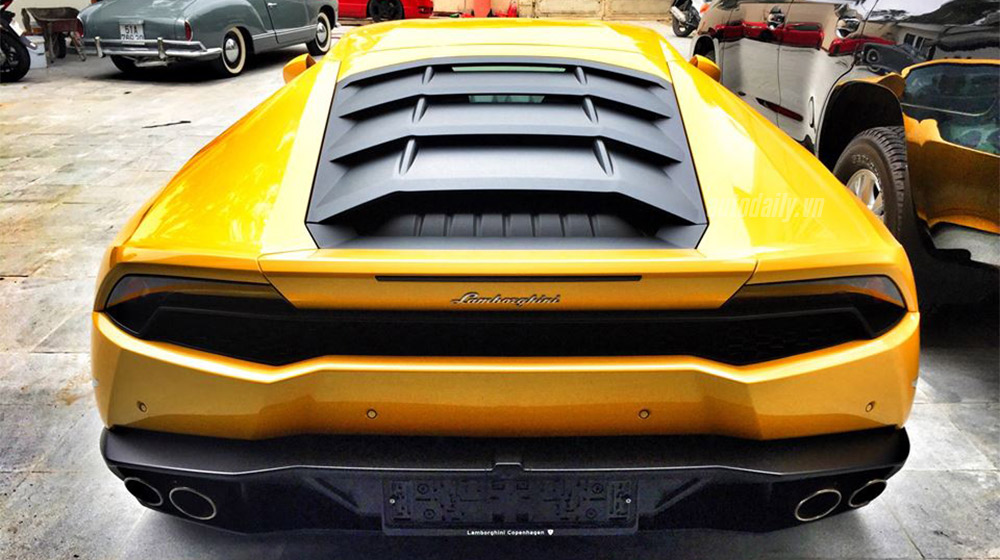 Lamborghini Huracan thứ 2 tại Việt Nam ra biển trắng siêu đẹp huracan (3).jpg