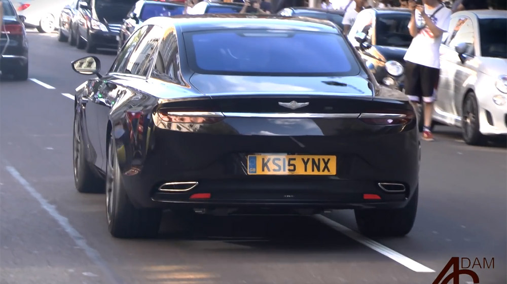 Xe triệu đô Aston Martin Lagonda lần đầu lăn bánh Aston Martin Lagonda (11).jpg
