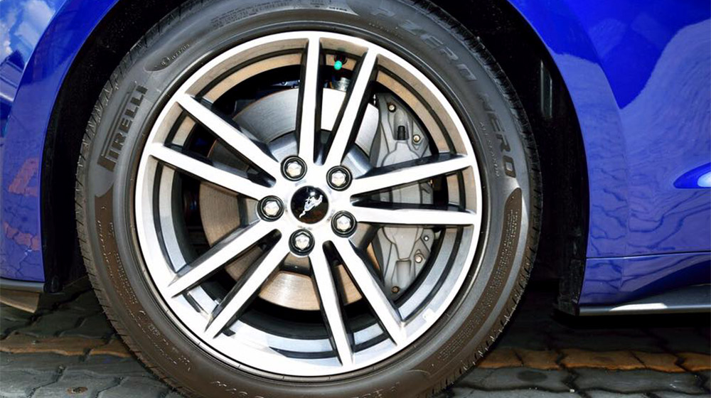 Ảnh chi tiết Ford Mustang GT V8 2015 tại Việt Nam Ford-Mustang-GT-(5).jpg