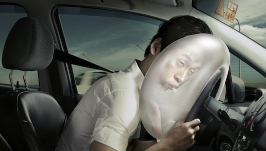 Car Airbag: “Not every collision causes it to deploy” benh-vien-o-to-01.jpg