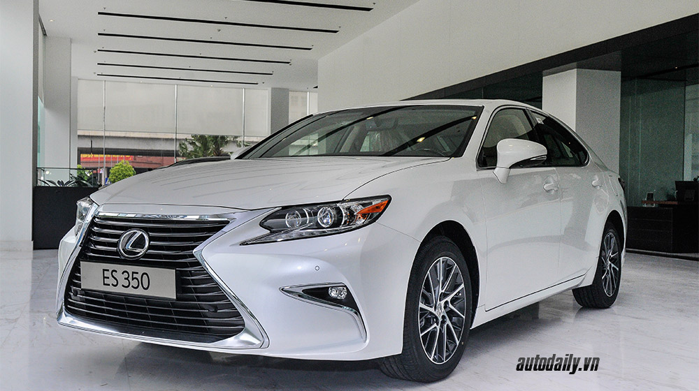 Cận cảnh Lexus ES 2016 đầu tiên về Việt Nam Lexus ES 2016 (4).jpg