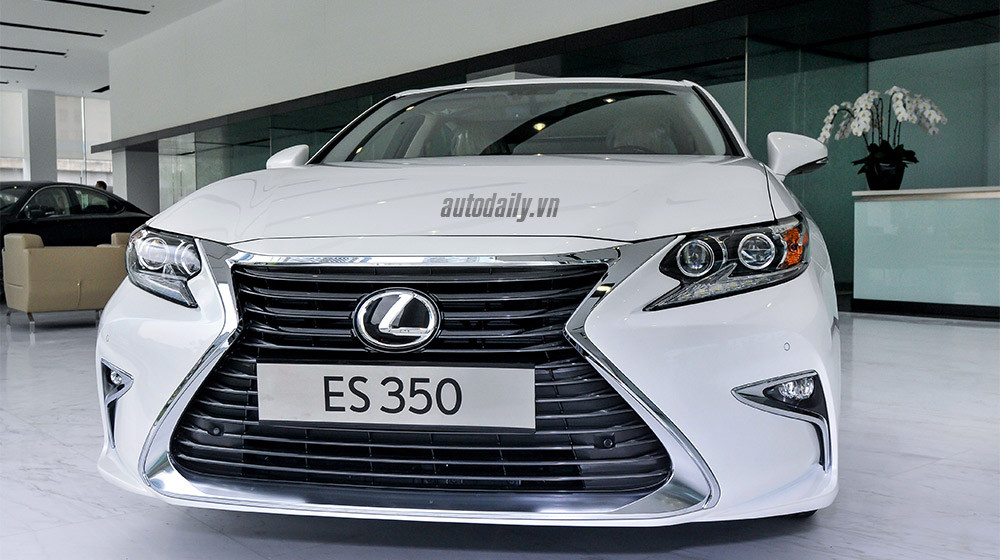 Cận cảnh Lexus ES 2016 đầu tiên về Việt Nam Lexus ES 2016 (5).jpg