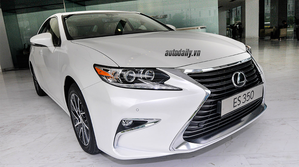 Cận cảnh Lexus ES 2016 đầu tiên về Việt Nam Lexus ES 2016 (7).jpg