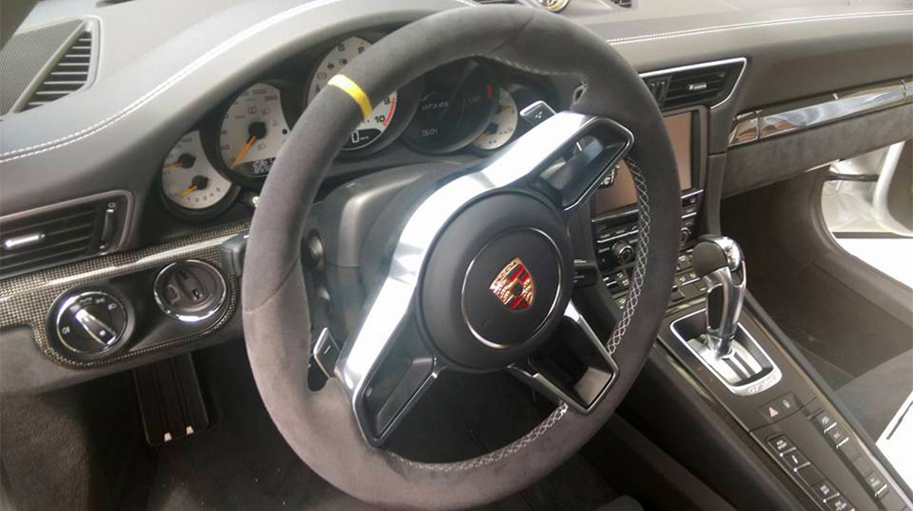 Siêu phẩm Porsche 911 GT3 RS đã có mặt tại Việt Nam Porsche 911 GT3 RS (8).jpg