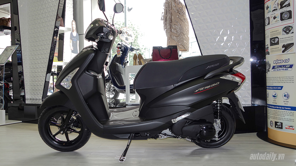 Cận cảnh đối thủ của Honda Lead vừa ra mắt Yamaha_Acruzo (1).jpg