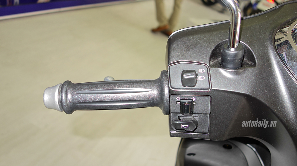 Cận cảnh đối thủ của Honda Lead vừa ra mắt Yamaha_Acruzo (13).jpg