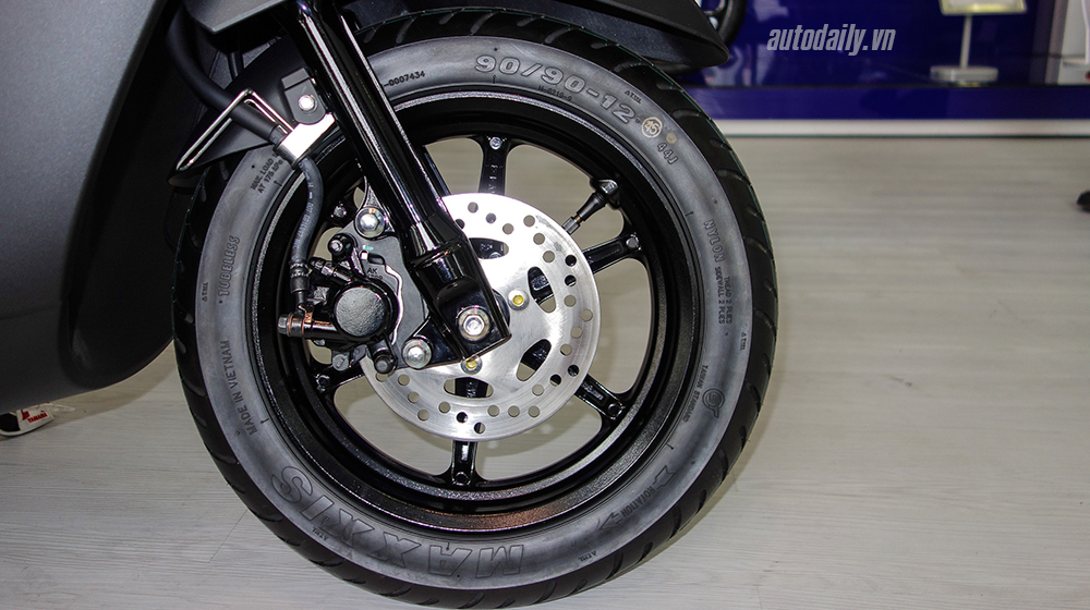 Cận cảnh đối thủ của Honda Lead vừa ra mắt Yamaha_Acruzo (18).jpg