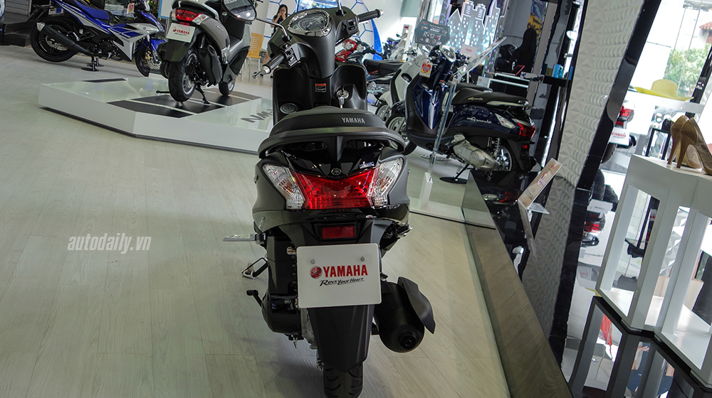 Cận cảnh đối thủ của Honda Lead vừa ra mắt Yamaha_Acruzo (5).jpg